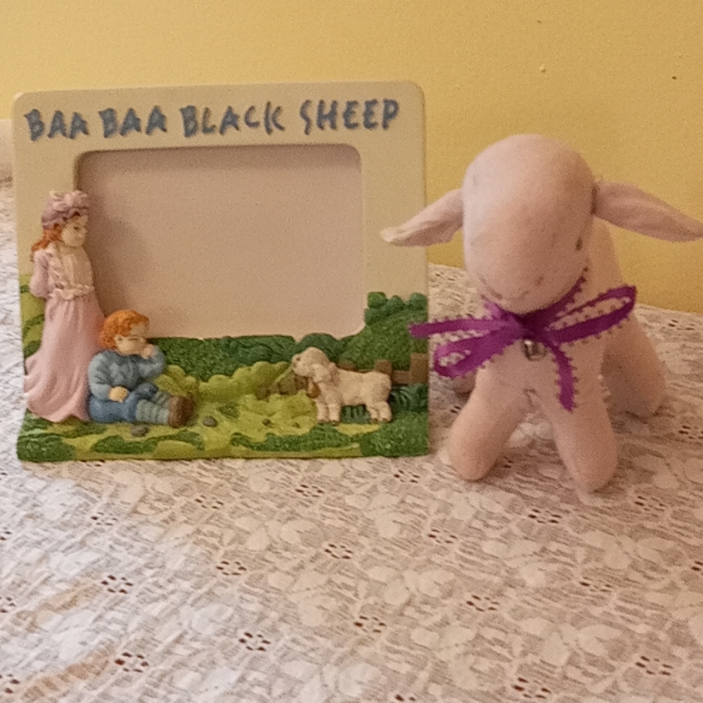 Bundle Vintage Nursery Photo Frame and Lamb